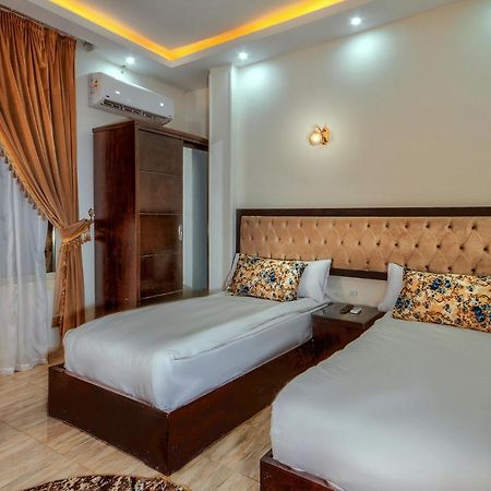 Tut Pyramids View Hotel Kafrat al Jabal Luaran gambar