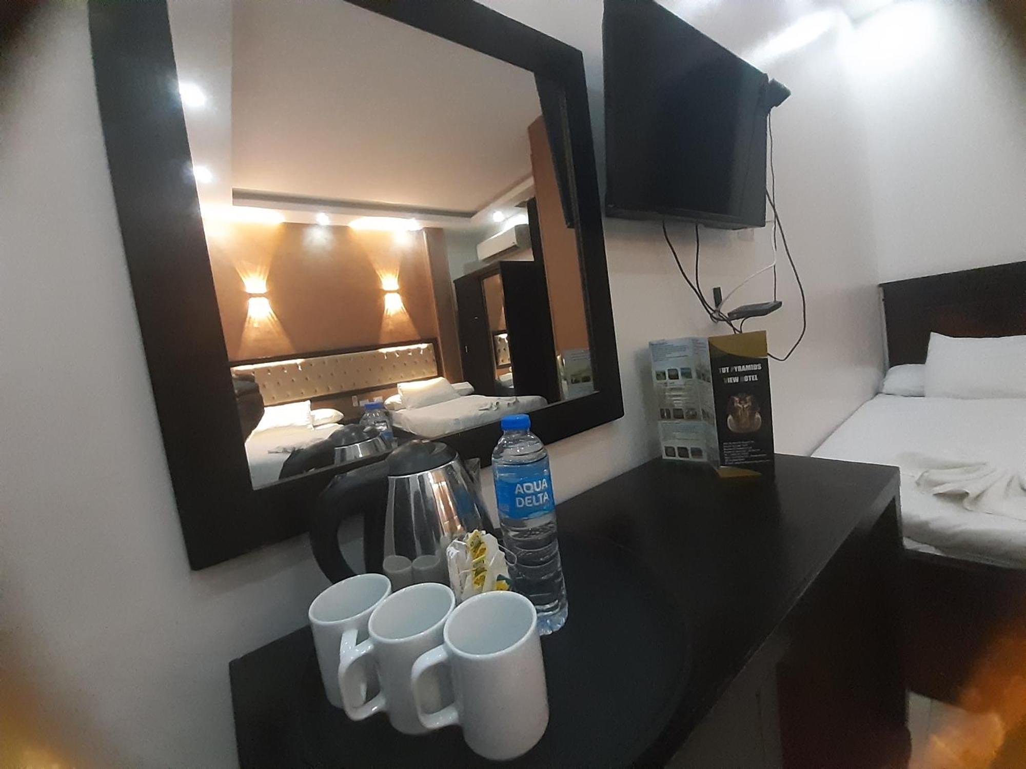 Tut Pyramids View Hotel Kafrat al Jabal Luaran gambar